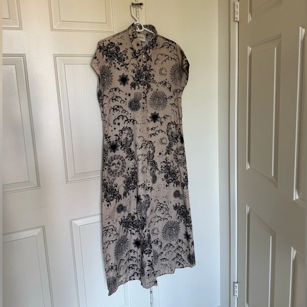 Dixie | celestial button-down midi dress size Medium - Picture 3 of 6